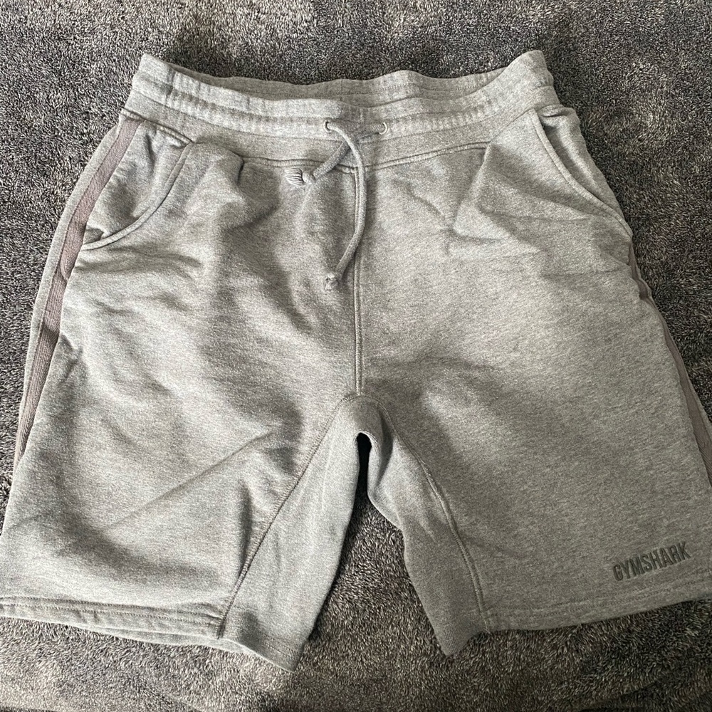 gymshark mens shorts